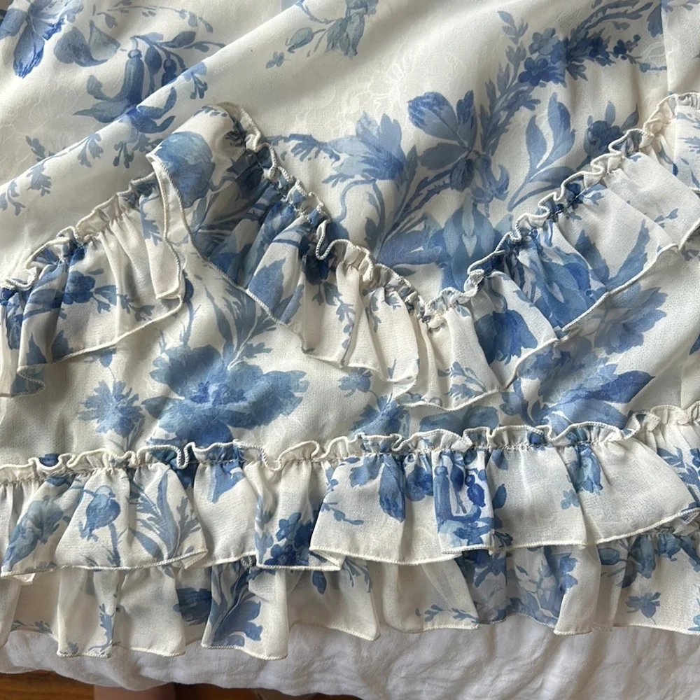 V Chapman Carmen Corset Front Slit Gown. Size 4. - Picture 6 of 9